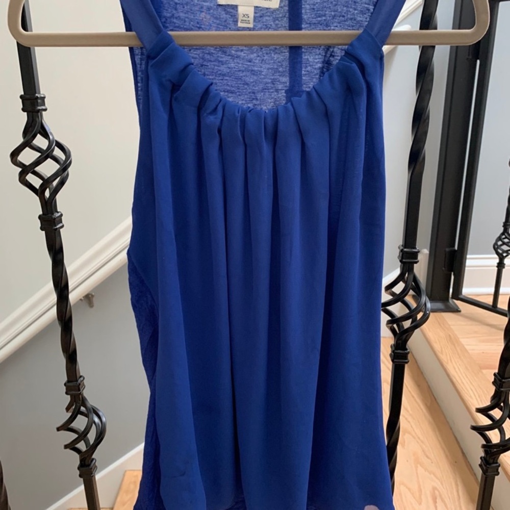Banana Republic sleeveless top XS